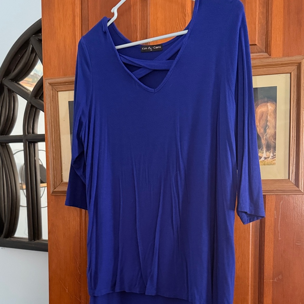 Kim & Cami Women's Royal Blue Long Sleeve Top